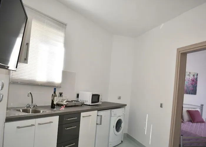 Levande With Private Parking Apartman Afándu