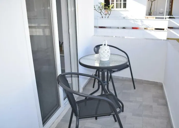 Levande With Private Parking Αφάντου