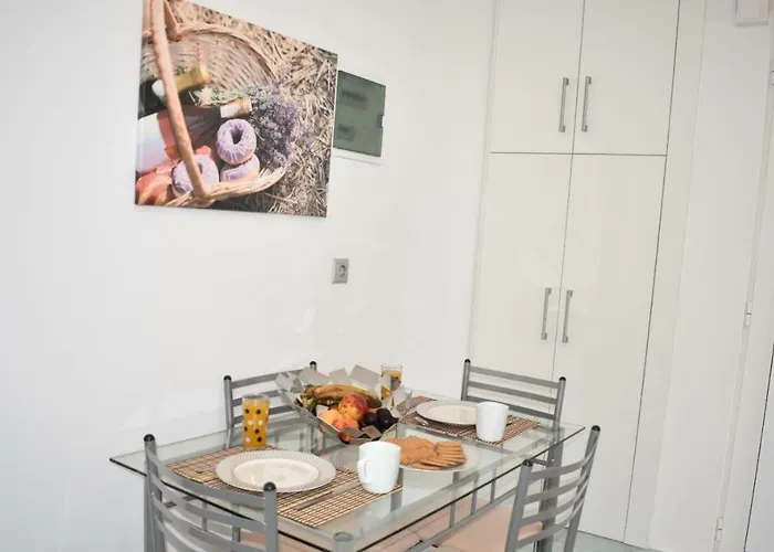 Levande With Private Parking